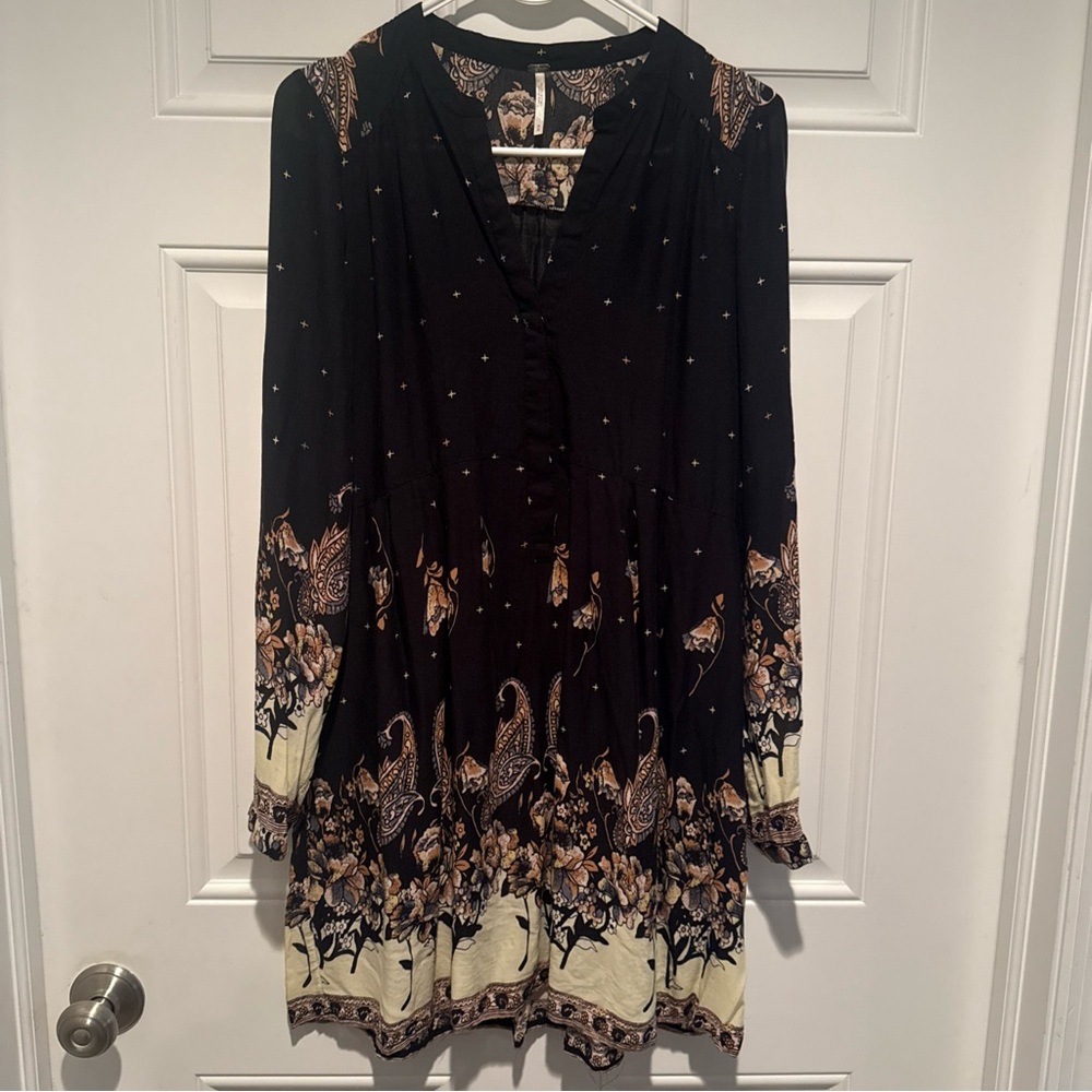 Free People Black Sierra Valley Long Sleeve V-Neck Bohemian Tunic  Mini Dress M
